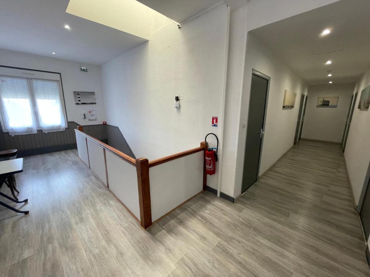 Logis Hotel Le Terminus Bourcefranc Εξωτερικό φωτογραφία