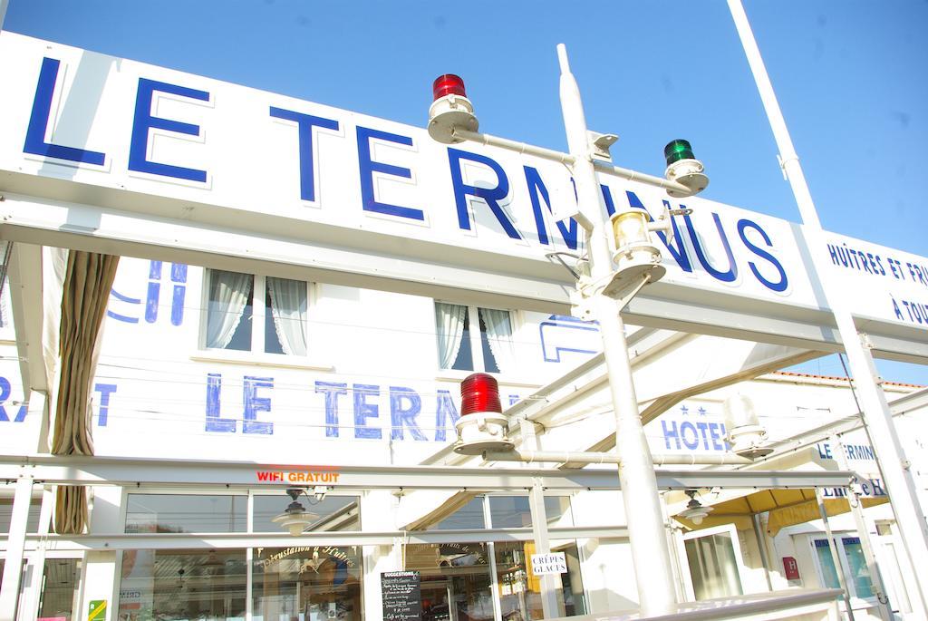 Logis Hotel Le Terminus Bourcefranc Εξωτερικό φωτογραφία